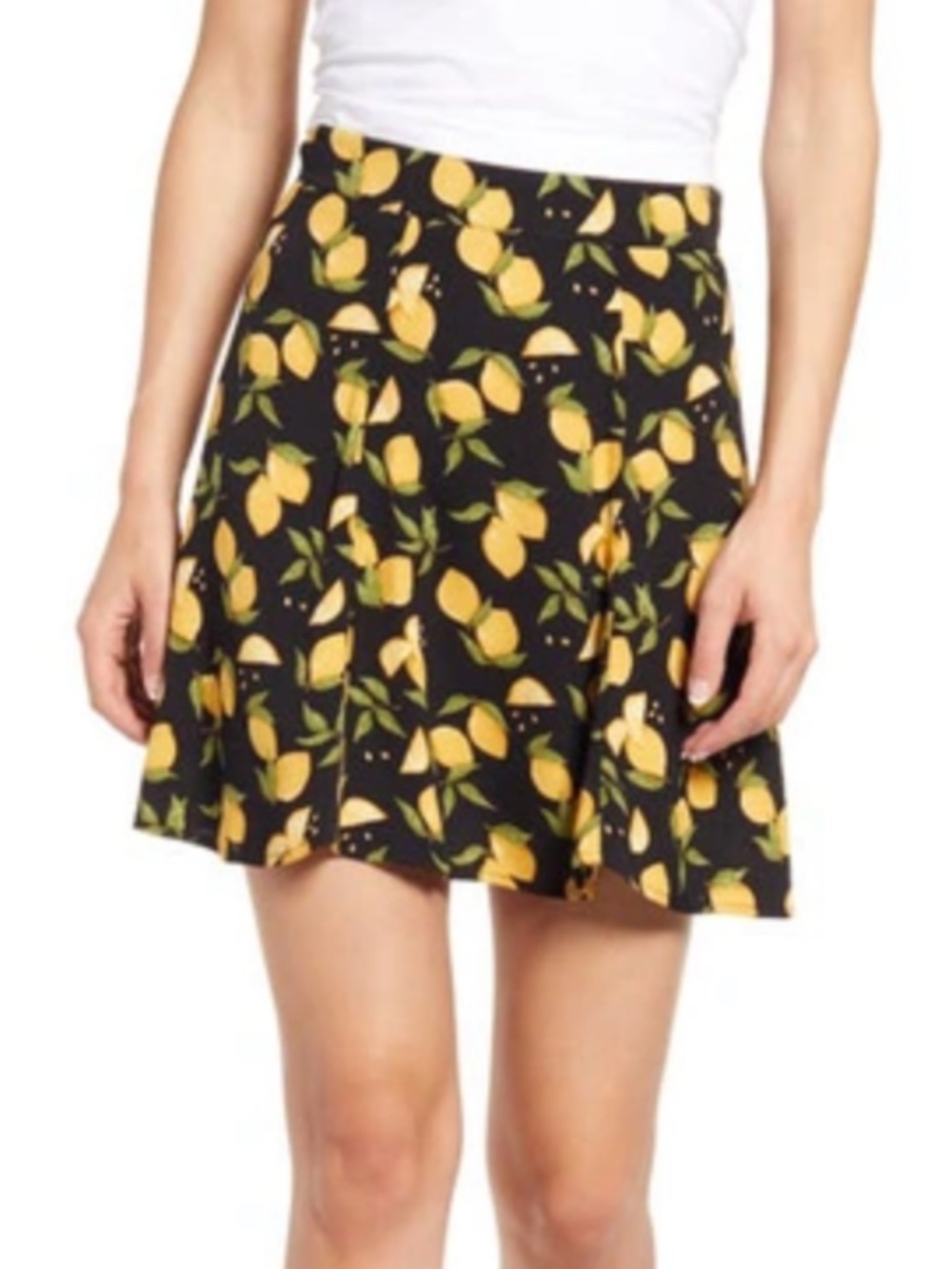 Reformation Flounce Skirt In Lemon Drop Size 6
